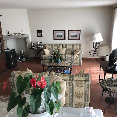 Agriturismo La Casa In Collina Canelli Eksteriør bilde